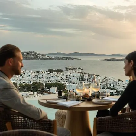 νumi Boutique Hotel *