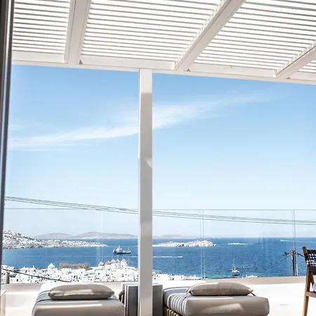 νumi Boutique Hotel