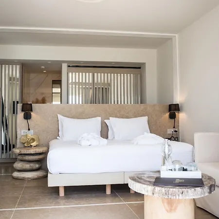 νumi Boutique Hotel Mykonos Town
