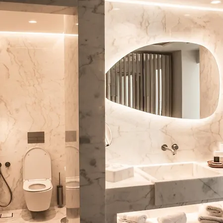 Hotel νumi Boutique *