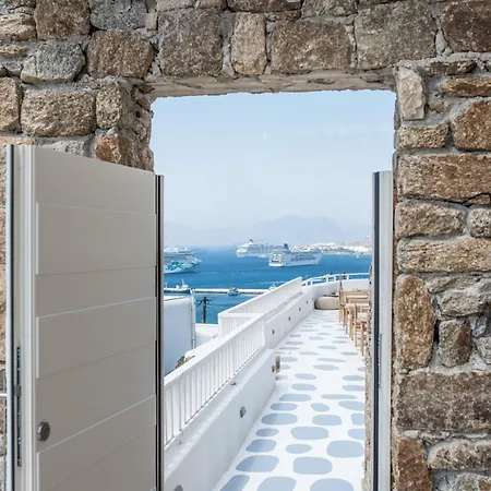 νumi Boutique Hotel Mykonos Town