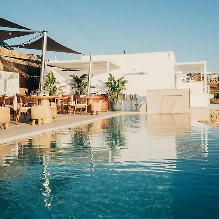 νumi Boutique Hotel Mykonos Town